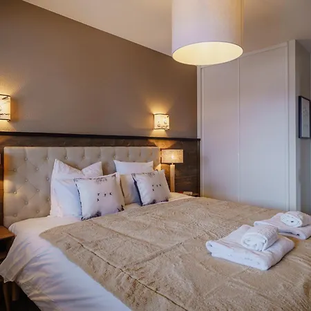 Fermes De L'alpe Chez Robin- Flambant Neuf Et Magnifique 4 Plein Sud Apartment *