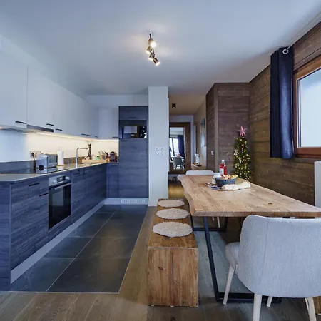 Apartment Fermes De L'alpe Chez Robin- Flambant Neuf Et Magnifique 4 Plein Sud *